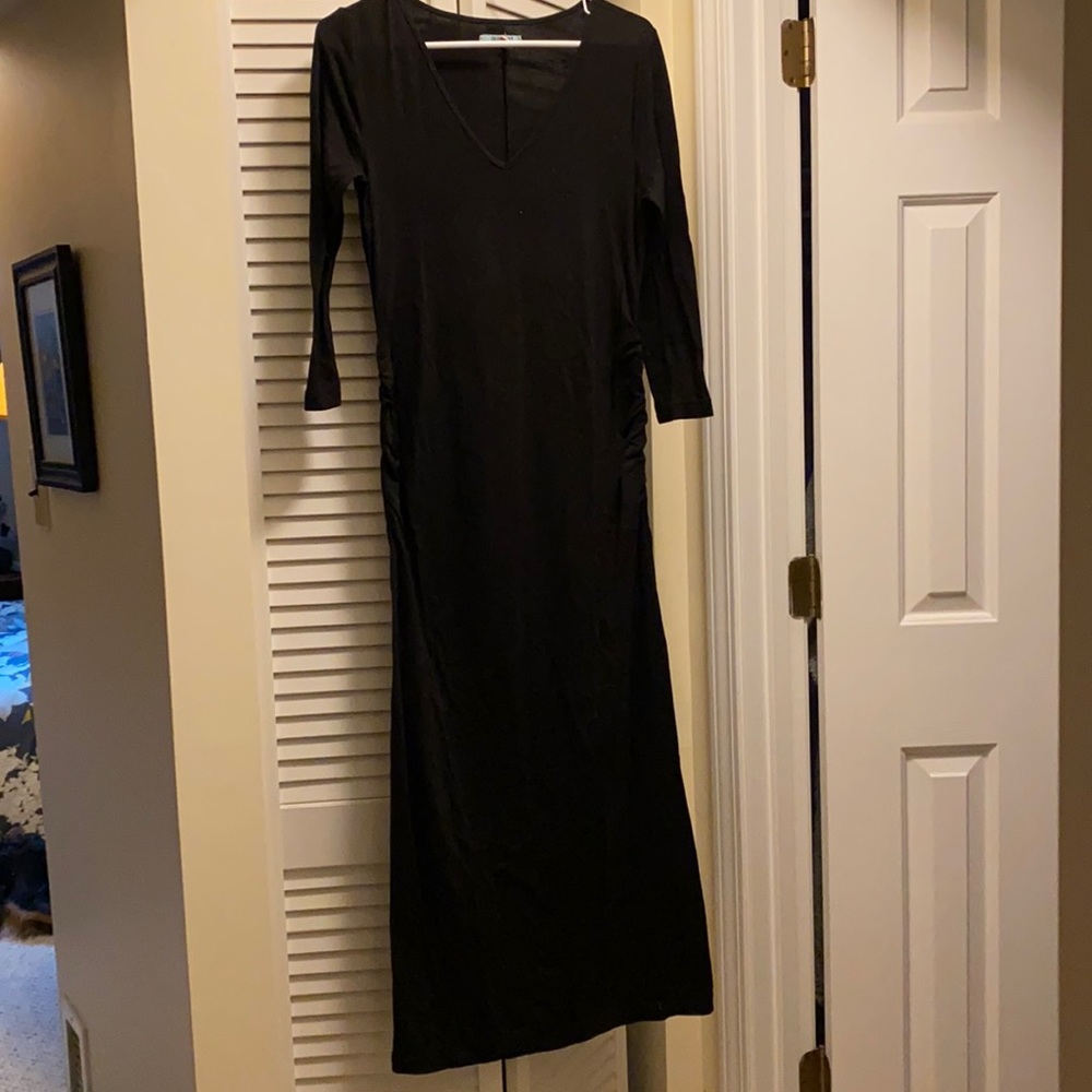 Old Navy maternity full length black dress